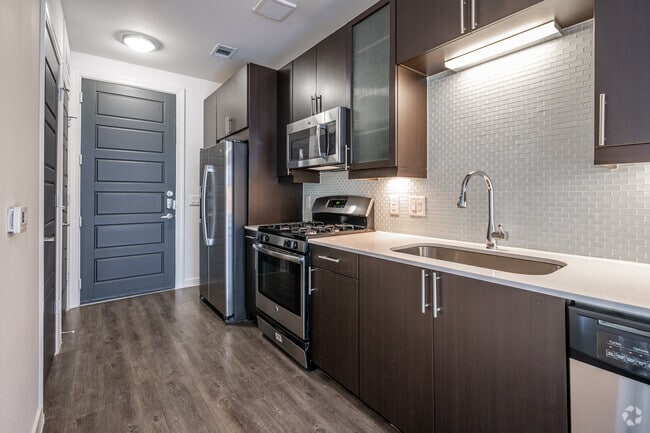 Studio - 515SF - Mezzo Kirby Med Center Apartments