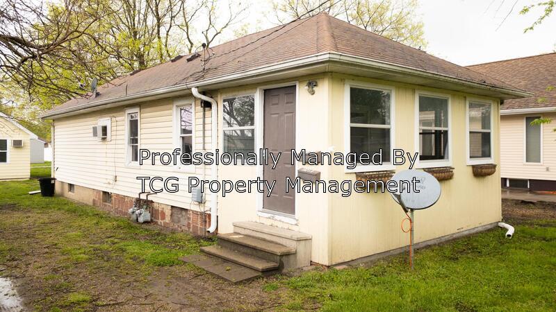 Primary Photo - 1621 Pine St
