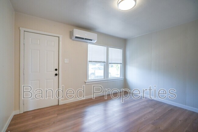Building Photo - 8927 W 2800 S