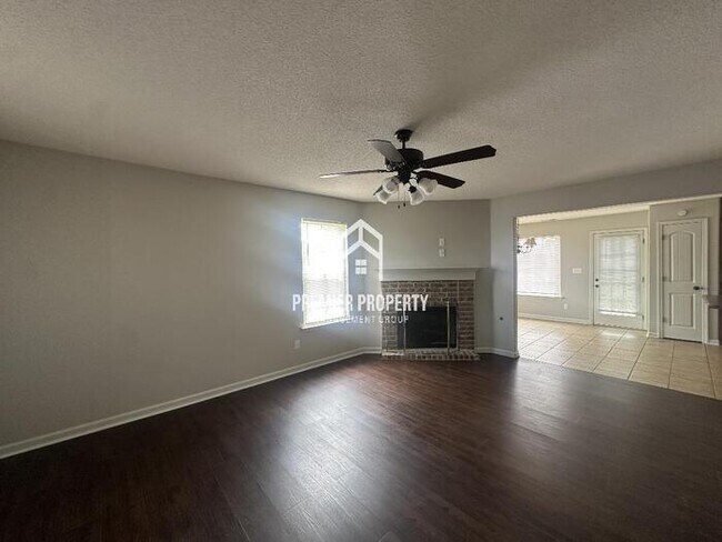 Photo - 2215 Apple Mill - Available NOW! House