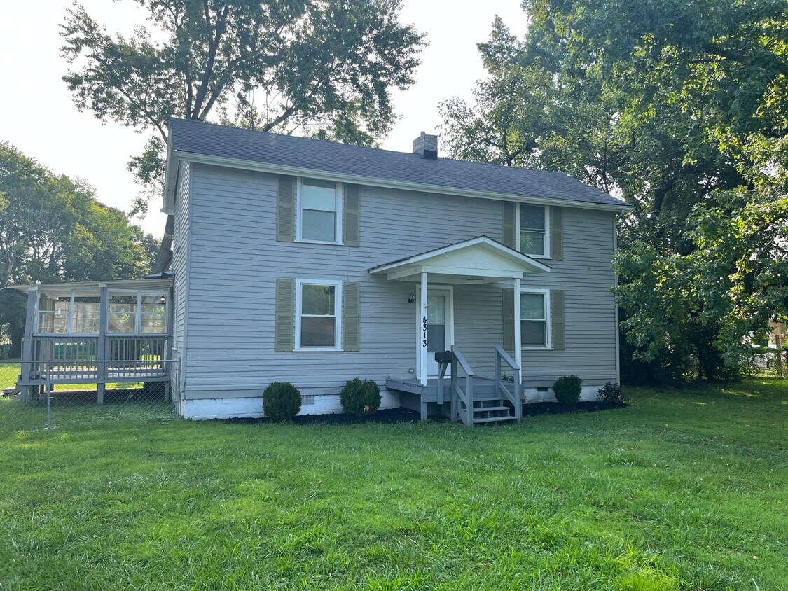 4313 Dover Rd, Louisville, KY 40216 House Rental in Louisville, KY