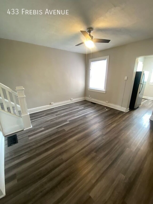 Building Photo - 433 Frebis Ave