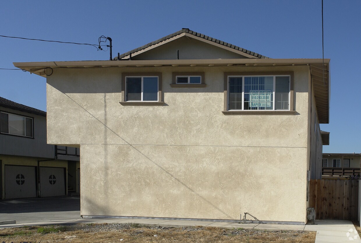 24551 Whitman St, Hayward, CA 94544 Apartments in Hayward, CA