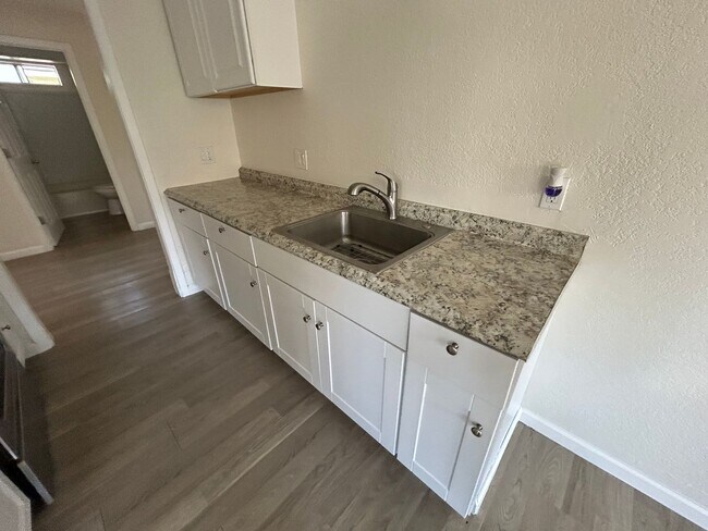 Foto del edificio - 683 - 695 Vermont Avenue, Turlock CA 95380
