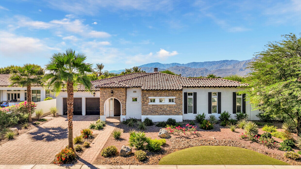 Foto principal - 81695-695 Thunder Gulch Way