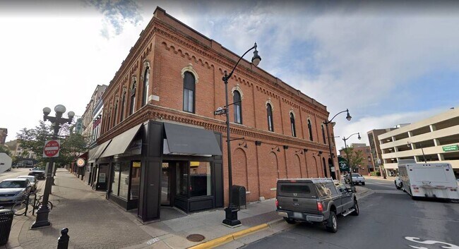 Foto del edificio - 207 3rd St S