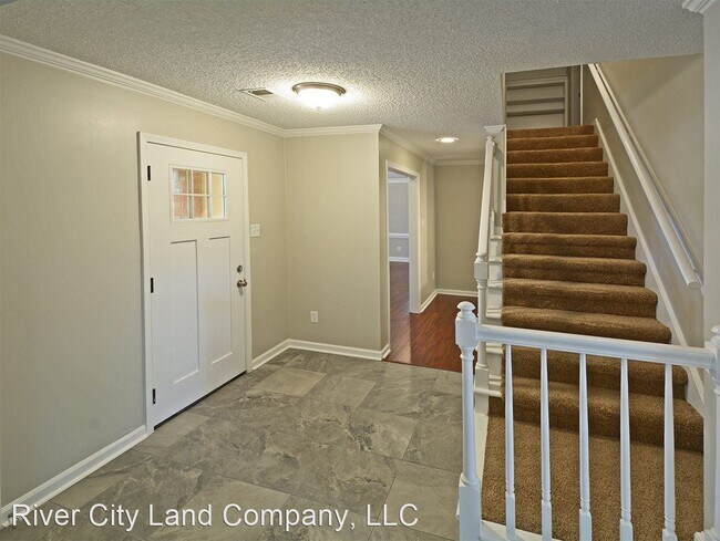 Building Photo - 4 br, 3 bath House - 2489 SPRING GARDEN