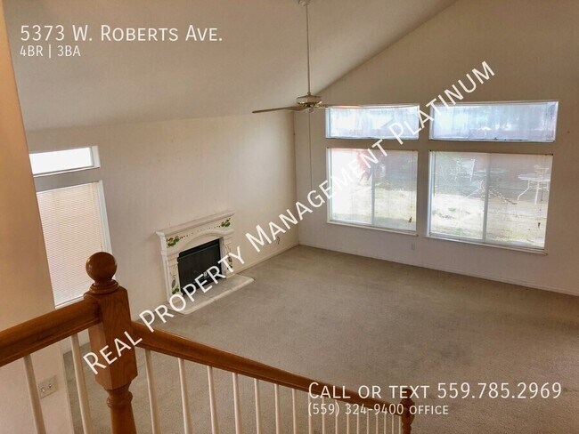 Foto del edificio - 5373 W Roberts Ave