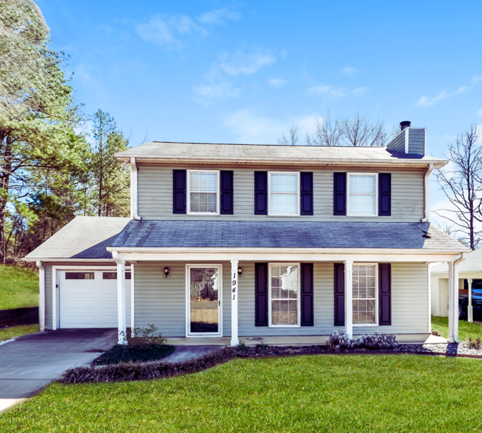 Primary Photo - Stunning 2 Story Home!