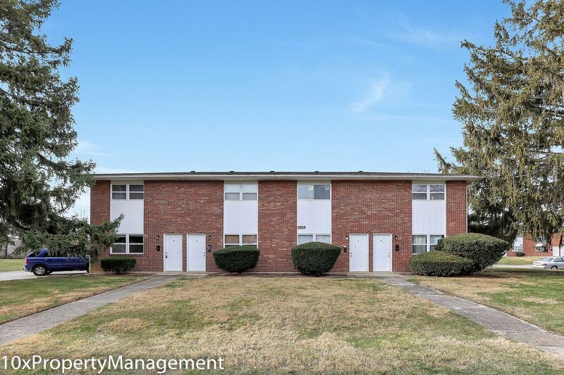 Primary Photo - 1245 Crestwood Ave