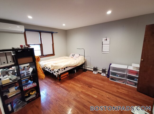 Foto del edificio - 230 Brookline St