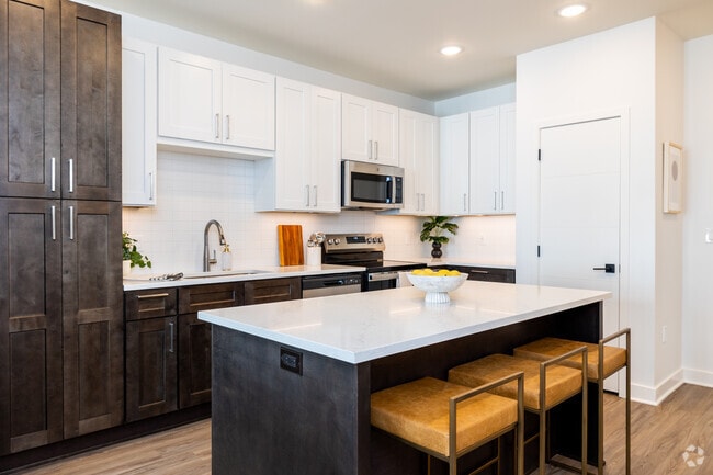 Interior Photo - The Hudson