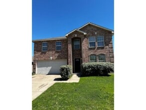 Building Photo - 820 Wrigley Dr
