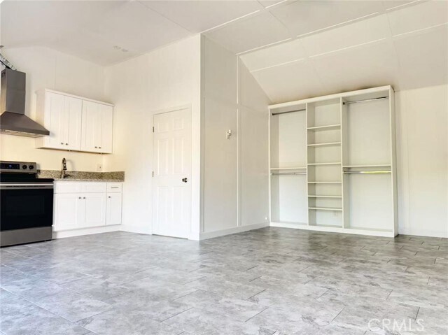 Foto del edificio - 3233 E Cameron Ave