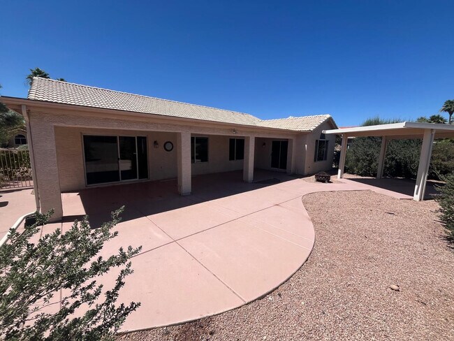 Foto del edificio - 10302 E Coopers Hawk Dr