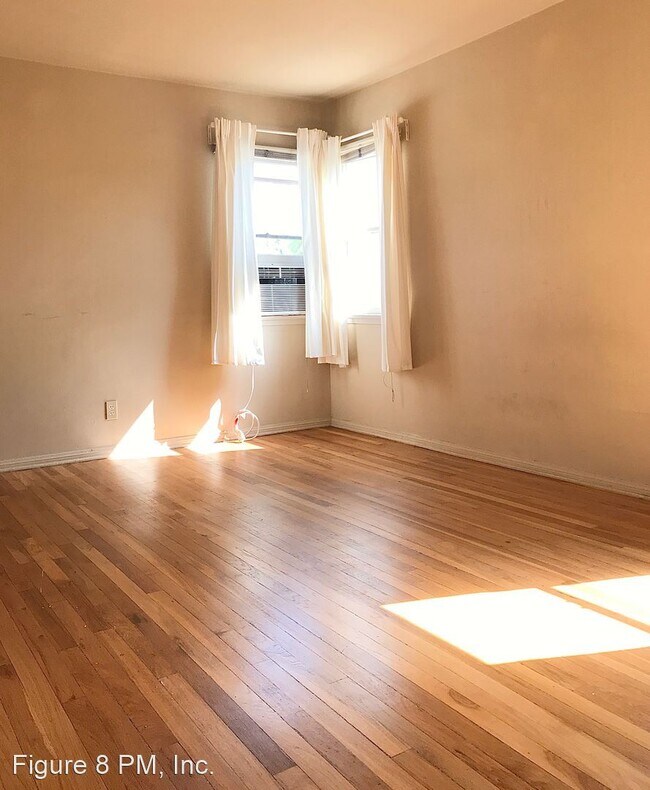 Foto del edificio - 1 br, 1 bath House - 1820 Hillhurst Ave