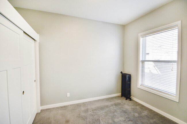 Foto del edificio - 623 Federal Ave E