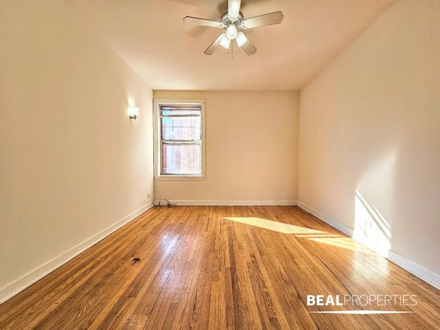 Building Photo - 1 bedroom in CHICAGO IL 60657