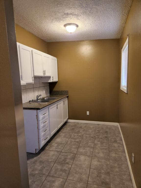 Building Photo - 121 Sierra Vista Dr.