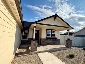 Building Photo - 10348 Sienna Lp