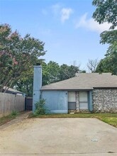 Building Photo - 2416 Windy Pine Ln
