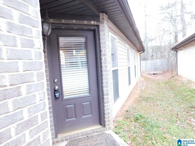 Building Photo - 5361 Cottage Cir