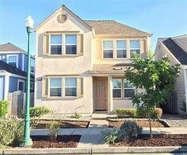 Building Photo - 2527 N Village Dr