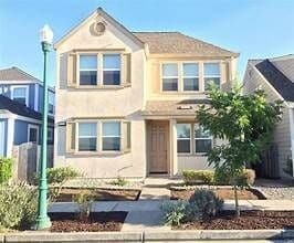 Building Photo - 2527 N Village Dr