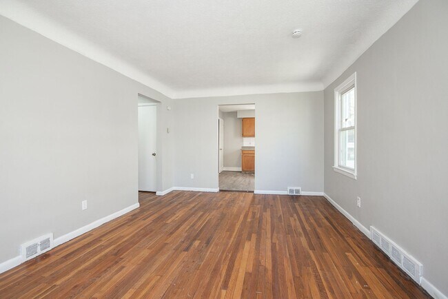 Foto del edificio - Beautiful 3/1 SFR For rent in Parma