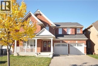 Building Photo - 10 Bonavista Dr