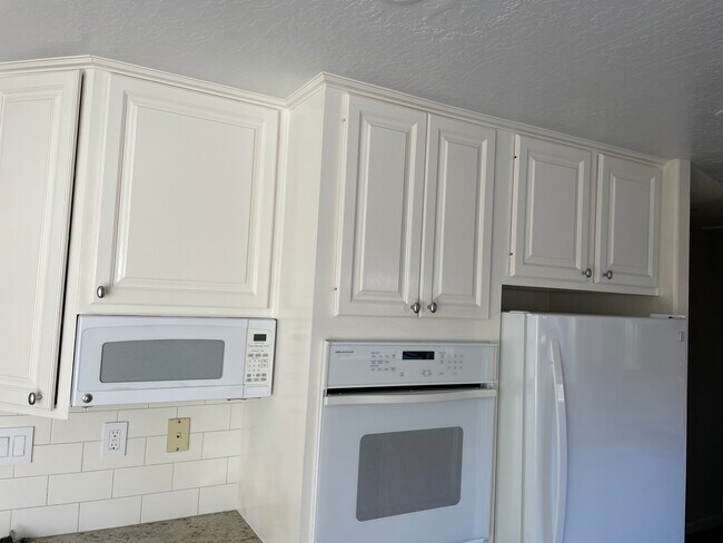 Building Photo - 1463 Ferguson Way