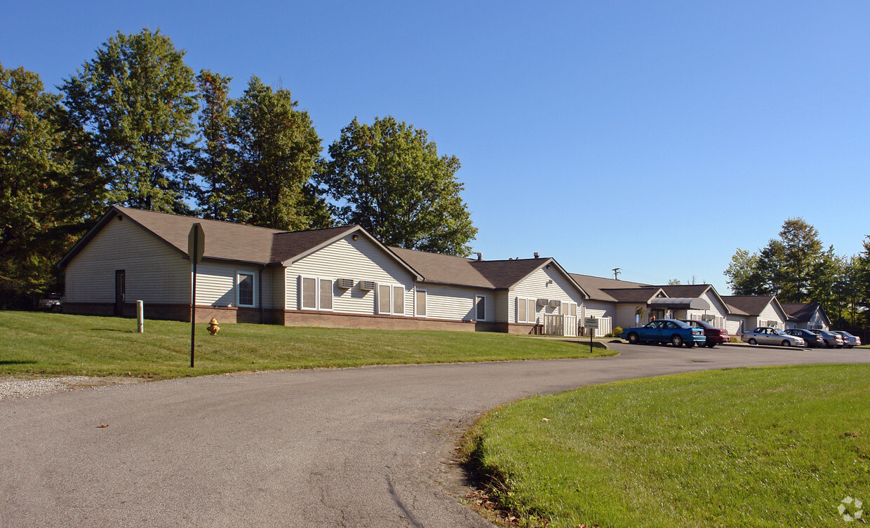 Primary Photo - Campbell Apartments