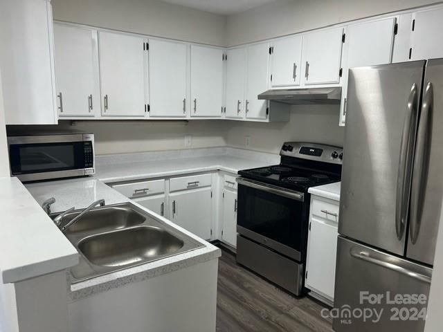 Foto del edificio - 4824 Spring Lake Dr