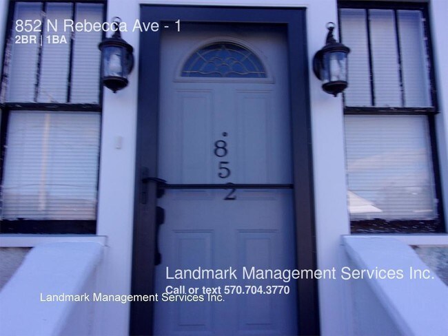 Building Photo - 852 N Rebecca Ave