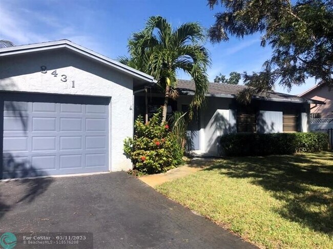 Foto del edificio - 8431 NW 3rd St