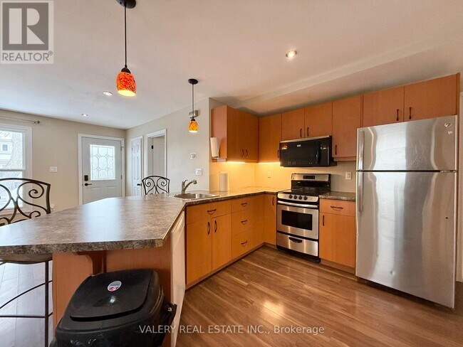 Photo du bâtiment - 15 Forbes St