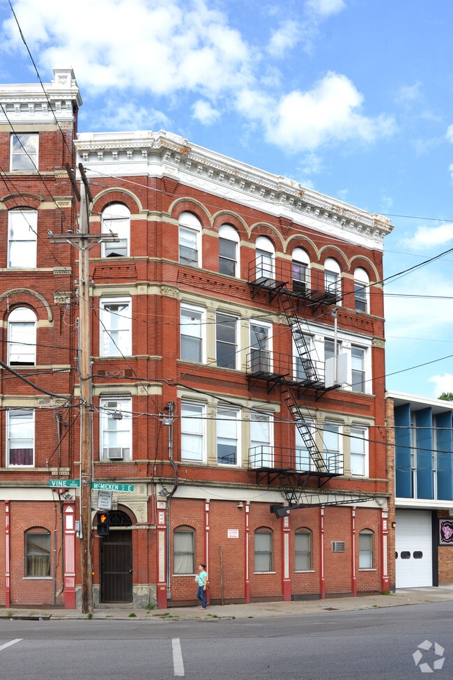 Building Photo - 2 E Mcmicken Ave