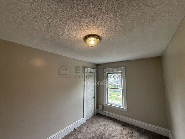 Foto del edificio - 915 Neland Ave SE