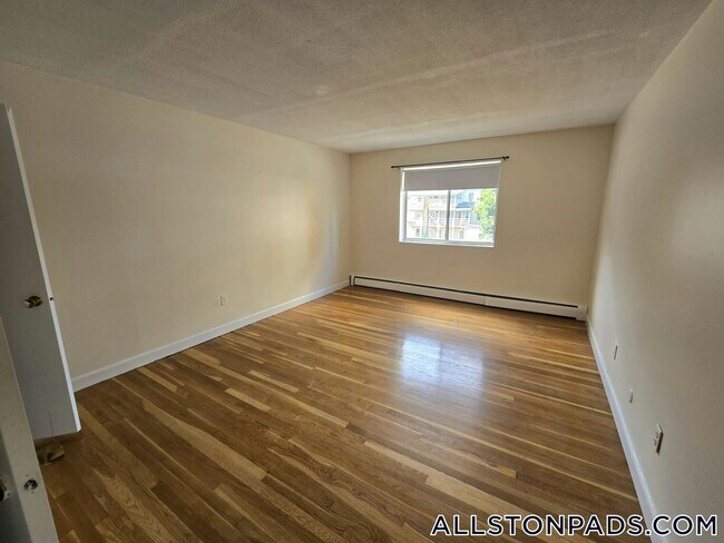 Foto del edificio - 90 Gardner St