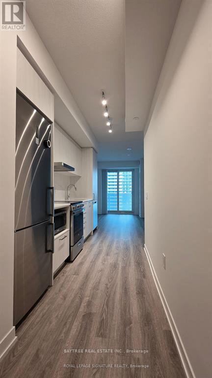 Building Photo - 195 Commerce St