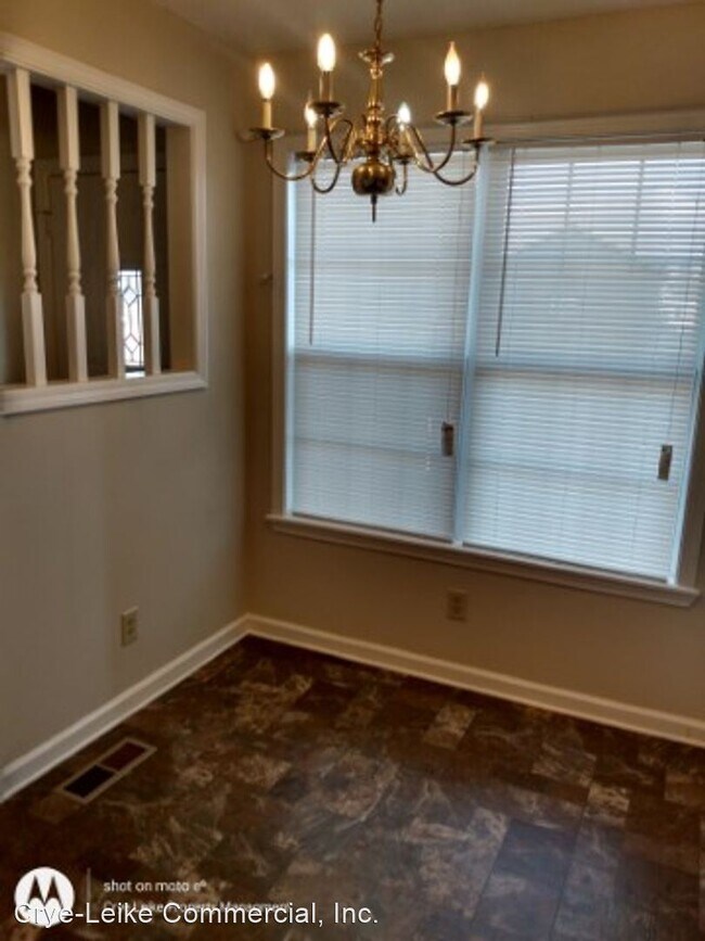 Foto del edificio - 2 br, 1.5 bath House - 2306 A Raleigh Court