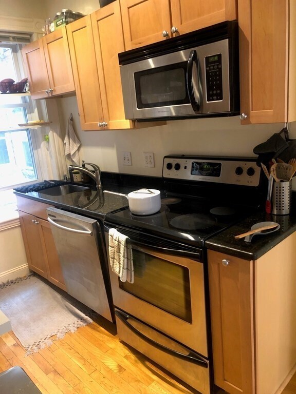 Foto principal - 41 Revere St