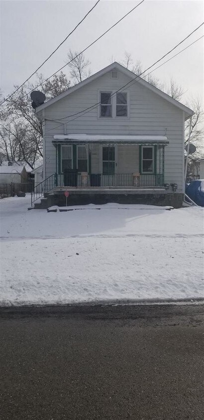 Primary Photo - 1405 Lincoln Ave