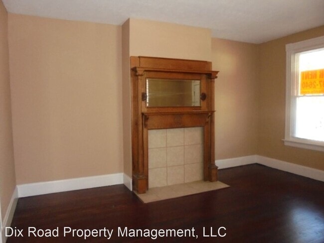 Building Photo - 3 br, 1.5 bath House - 411 Millikin Street,