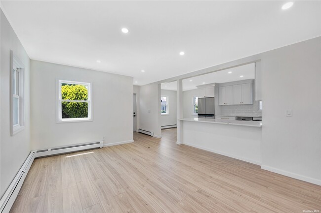 Foto del edificio - 233 E Market St