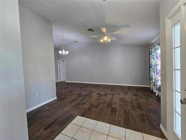 Foto del edificio - 3901 Laurel Branch Ct