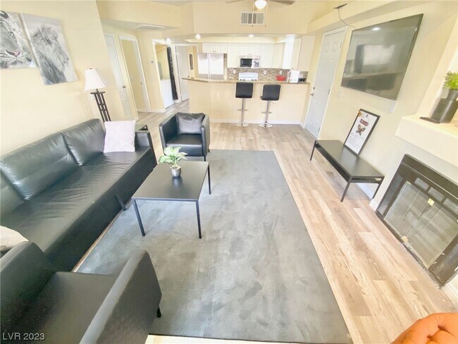 Foto del edificio - 3600 Arginis St