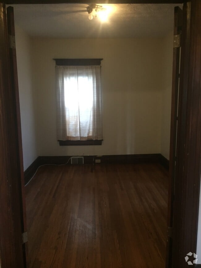 Building Photo - 496 Blossom Rd