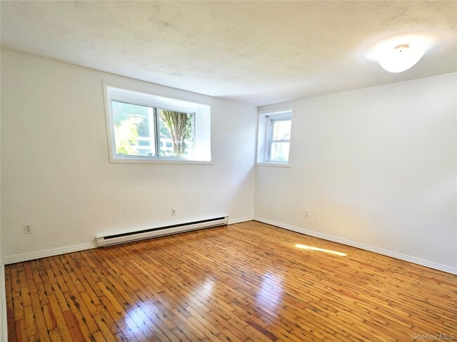 Building Photo - 2 Dunes Ln