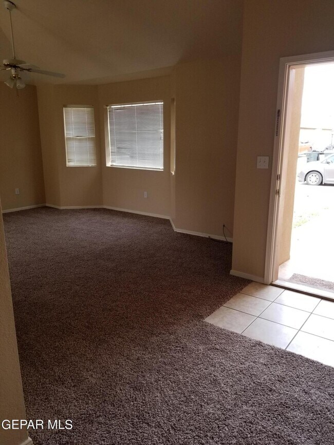 Building Photo - 103 Desert Sage Ct